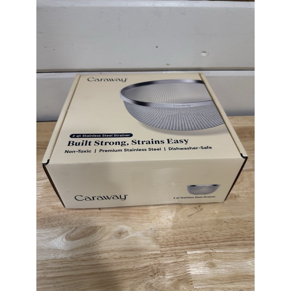 Caraway 2 Qt Stainless Steel Strainer (damage)